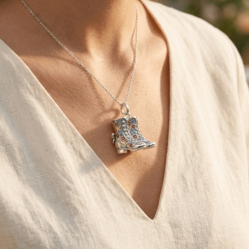 Jewelry Making London - Liontin Kartun Baja Tahan Karat yang